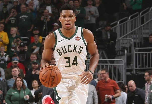 NBA-字母哥争议压哨绝杀76人，终结对手三连胜登顶东部引热议